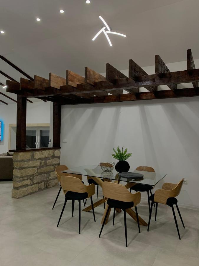 Kartal Centar Apartment Bihać Dış mekan fotoğraf